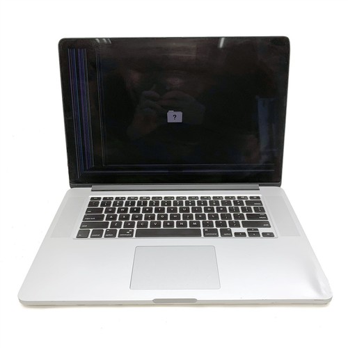 Apple MacBook Pro A1398 15" Intel i7 3. Gen 8GB ohne SSD, schlechter Bildschirm für Ersatzteile