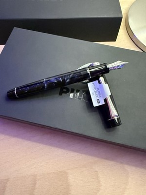 Pilot Custom Heritage SE Füllfederhalter, FKVH-3MR-BLACK NEU