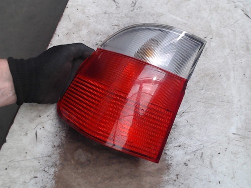 RÜCKLICHT LINKS BMW 5 serie Touring (E39) Combi 528i 24V (M52-B28(286S1)) 2000