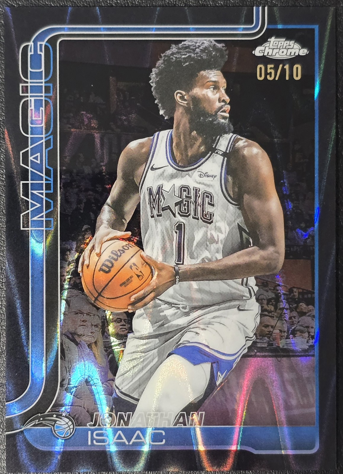 2025-26 Topps Chrome #167 Jonathan Isaac Black RayWave Refractor #/10