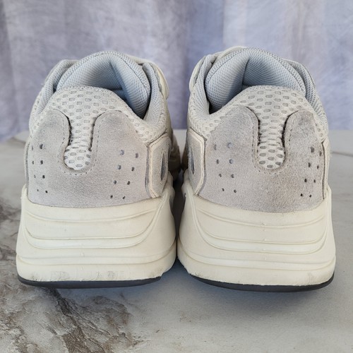 Size 9 - Adidas Yeezy Boost 700 Low Analog - Picture 7 of 15