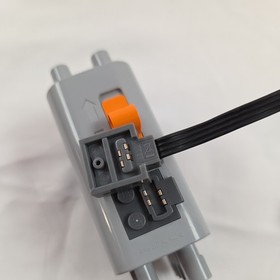 Genuine LEGO Power Functions M-Motor & 9V Battery Box, 8881 & 8883. Tested.