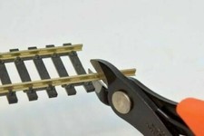 Xuron Track Cutter 2175B HO, 00, N & Z Gauge Rails *FREE P&P* *Gnuine UK Stock*