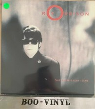 ROY ORBISON She's A Mystery To Me 12