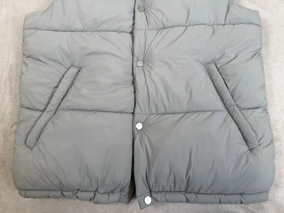 Zara Women's Cropped Full Zip Puffer Vest Green Size Small - Image 2 of 4