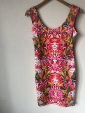 Boohoo Size 10 Dress Mini floral summer holiday carnival festival Sexy Bodycon