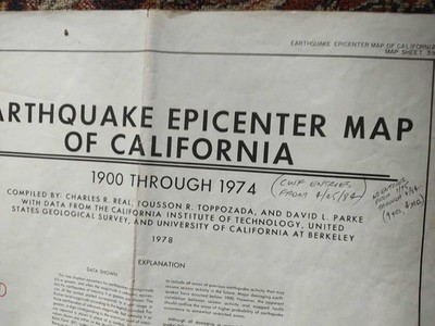 Earthquake epicenter map of California showing events from 1900 through 1974