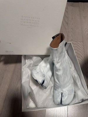 Maison Margiela Tabi Painted Ankle Boots White Size 35 Authentic