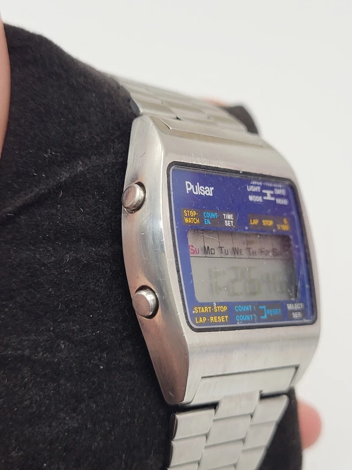 JAPAN [WORKS]  1980s Vintage Pulsar By Seiko Digital LCD Watch Y702-5009 A  - Image 4 of 4