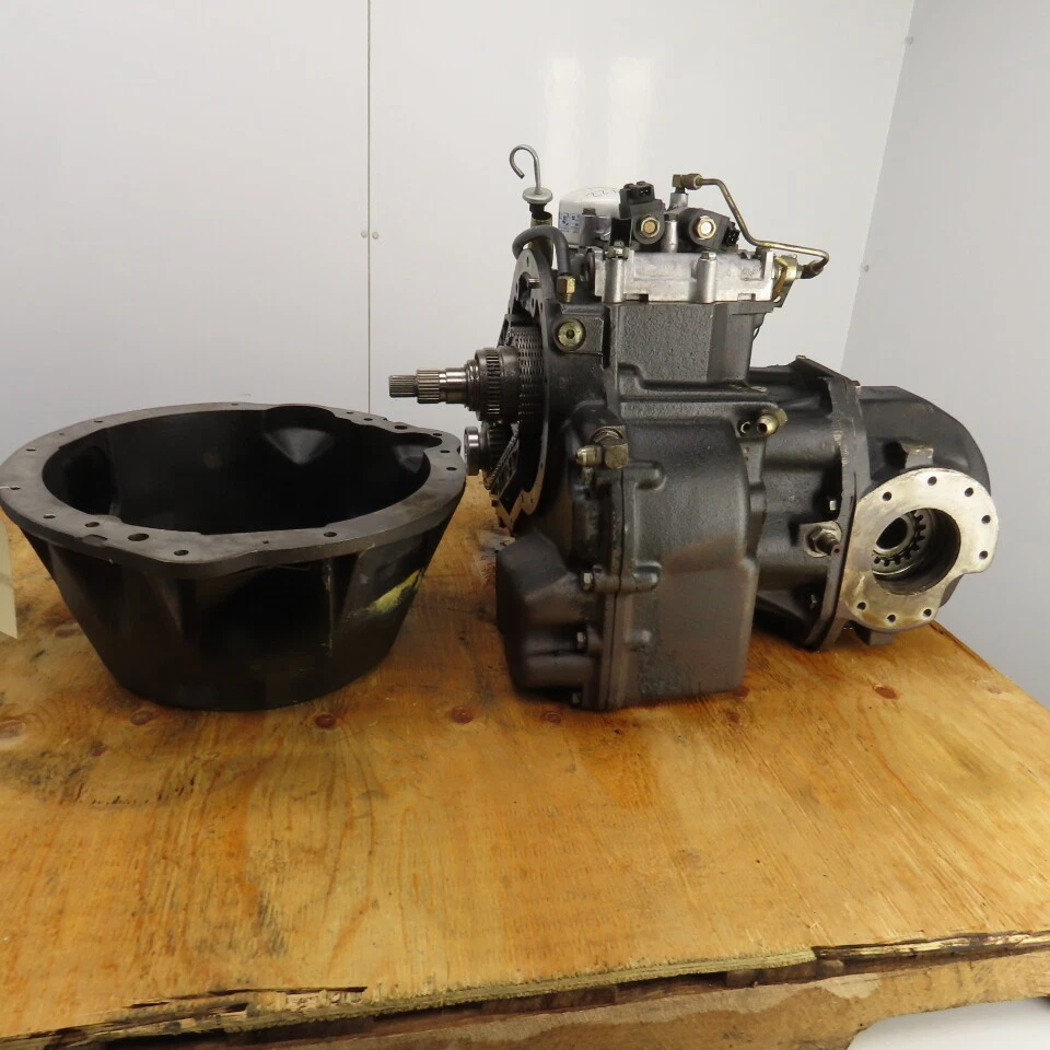 Yale GLC060TGNUAE084 6000LB Forklift Transmission Assembly - Image 2 of 4