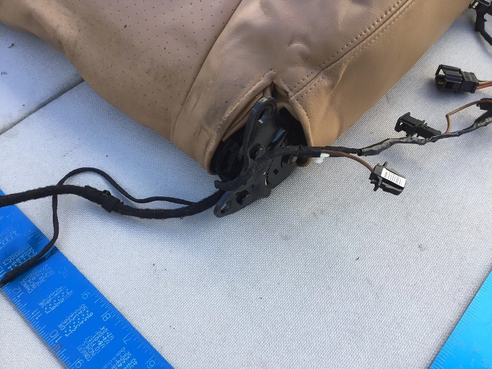 ⭐ 03-04 Cojín superior respaldo asiento delantero derecho Porsche Cayenne S A Foto 4 de 4