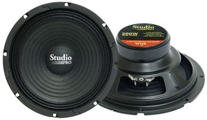 pyramid studio pro speakers