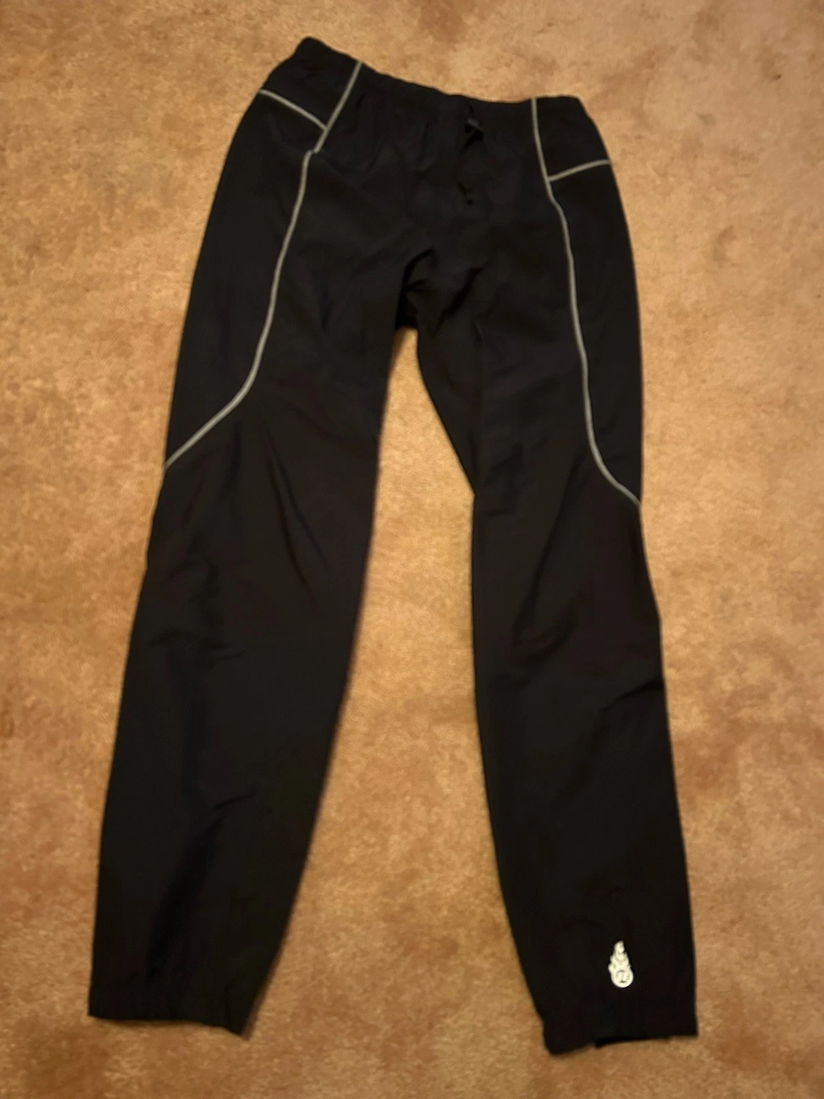 Novara Rain Pants Men's Small Black Ankle Adjust Packable Cycling Reflective
Opens in a new window o