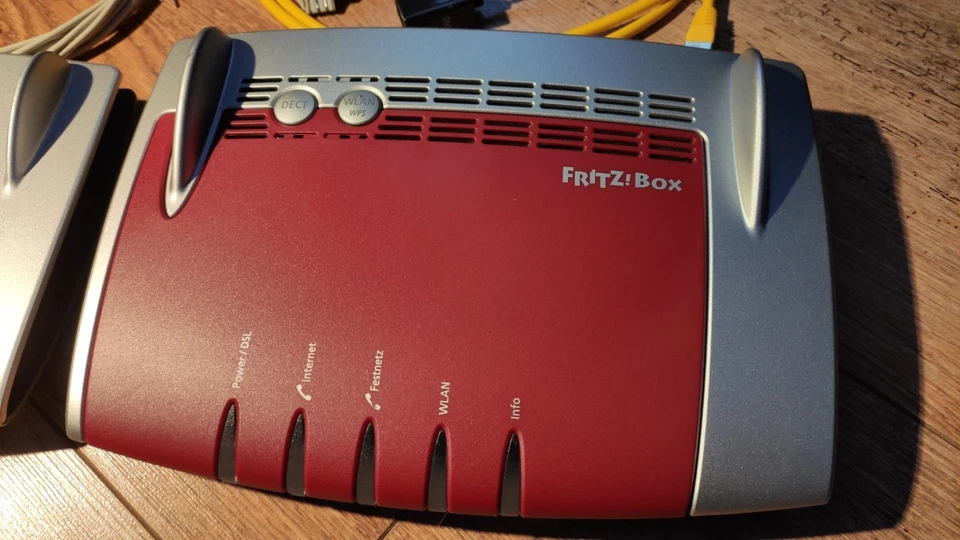 2 x AVM Fritzbox 7490 + 7430 WLAN Router - Bild 3 von 4