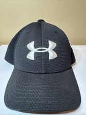 Under Armour Hat Cap Fitted Youth S/M Black Embroidered Mesh Hardly Worn