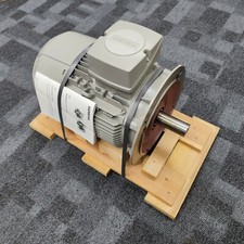 Siemens 1LE1001-1CA03-4FA4 INNOMOTICS GP motor type 1AV2130A low-voltage motor