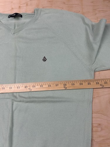 Volcom Vintage Collectable Long Sleeve “WEBER V-NECK SWEATER” - Size L - Picture 5 of 6