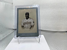 EDDIE MURRAY HOF 2005 42/50 DONRUSS STUDIO PORTRAITS BLUE ZENITH B&W SP-69