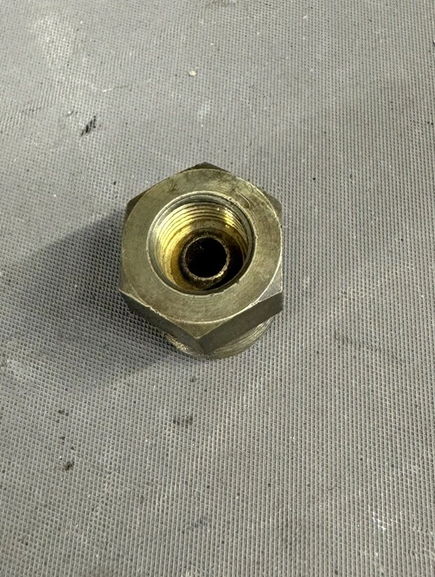 1956-1980 Ford Mustang Galaxie Fairlane 289 390 427 428 Carburetor Line Fitting - Image 2 of 4