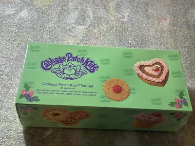 VTG 1994 Avon Cabbage Patch Kids Tea 28 PC. Set NOS Sealed Box