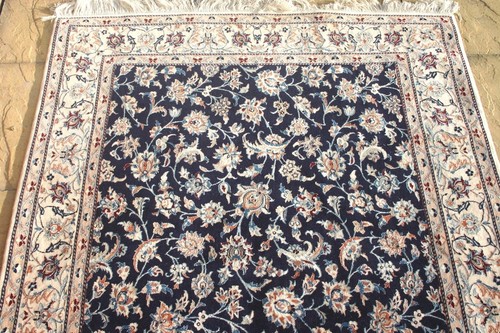 Persiann Habibian Nainn Isfahann silk & wool handmade hand knotted rug 215 x 130 - Picture 8 of 12