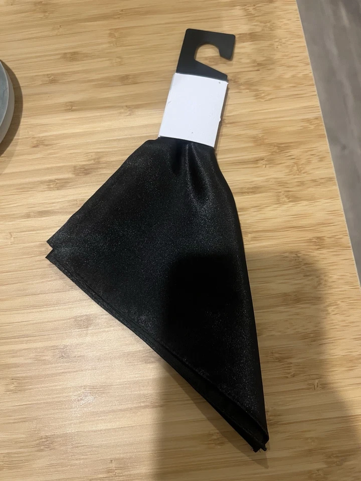 Rack Nordstrom preto seda maciça bolso quadrado - Imagem 3 de 3