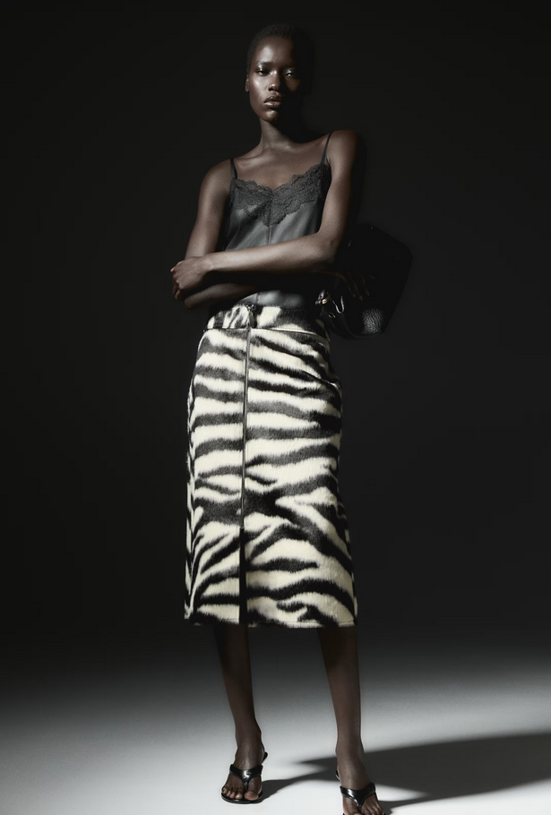 H&M Zip-Front Napped Finish Skirt Black Zebra Print 1322799004 XS