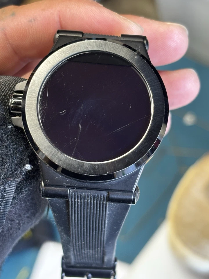 Reloj inteligente Michael Kors Access Dylan MKT5011 Foto 4 de 4