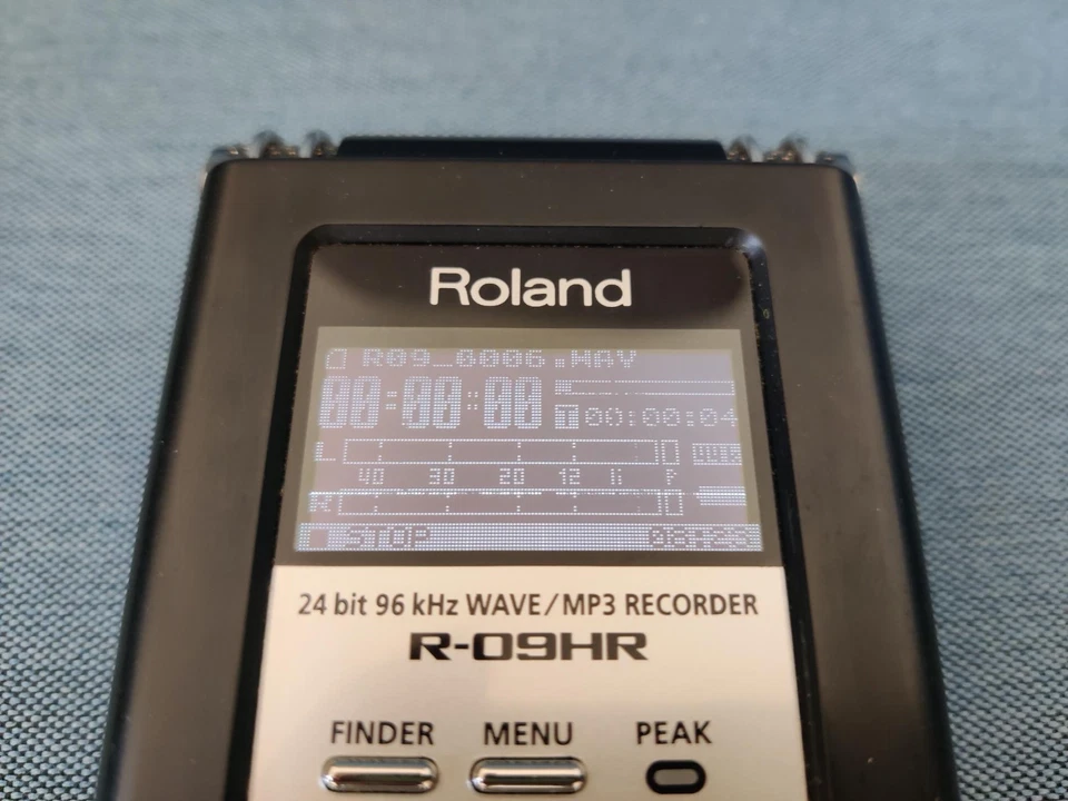 Roland MP3 RECORDER R-09HR DEFEKT 24 bit WAVE tragbarer Recorder FÜR BASTLER - Bild 3 von 4