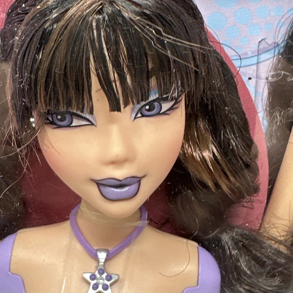 Boneca Barbie My Scene Swappin' Style NoLee lacrada nova na caixa super rara 240 looks - Imagem 2 de 4