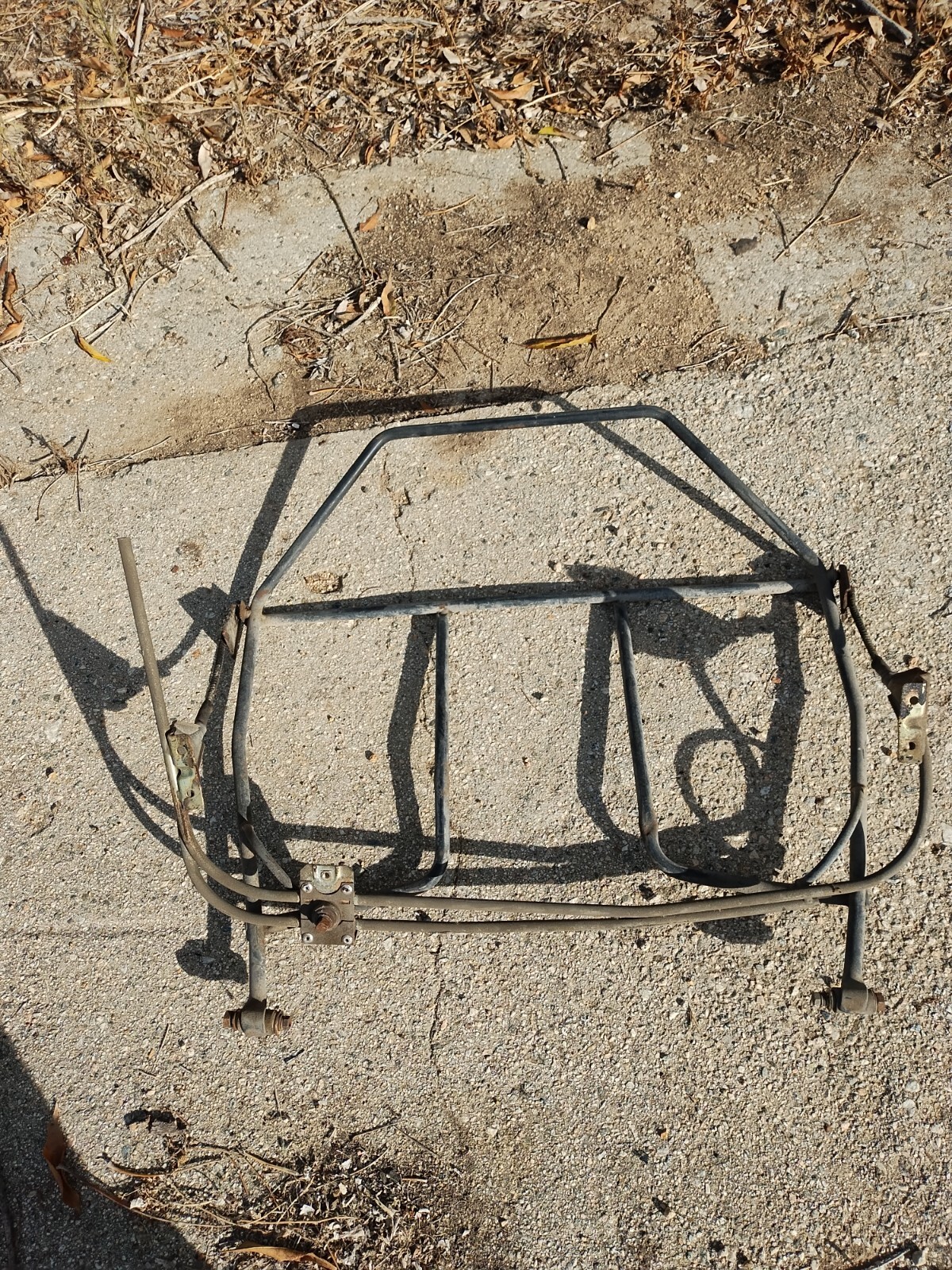 Maserati Biturbo Spare Tire Carrier Assembly 