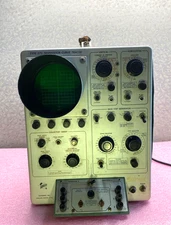 TEKTRONIX TYPE-575 OSCILLOSCOPE