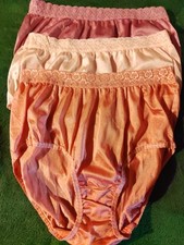 3 Pair Sz 7 vintage fruit of the loom 100 nylon panties w/tag, Lace Waistband