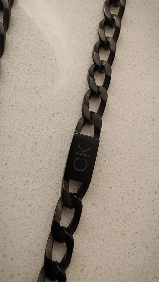 Collar de cadena negro Calvin Klein Foto 2 de 4