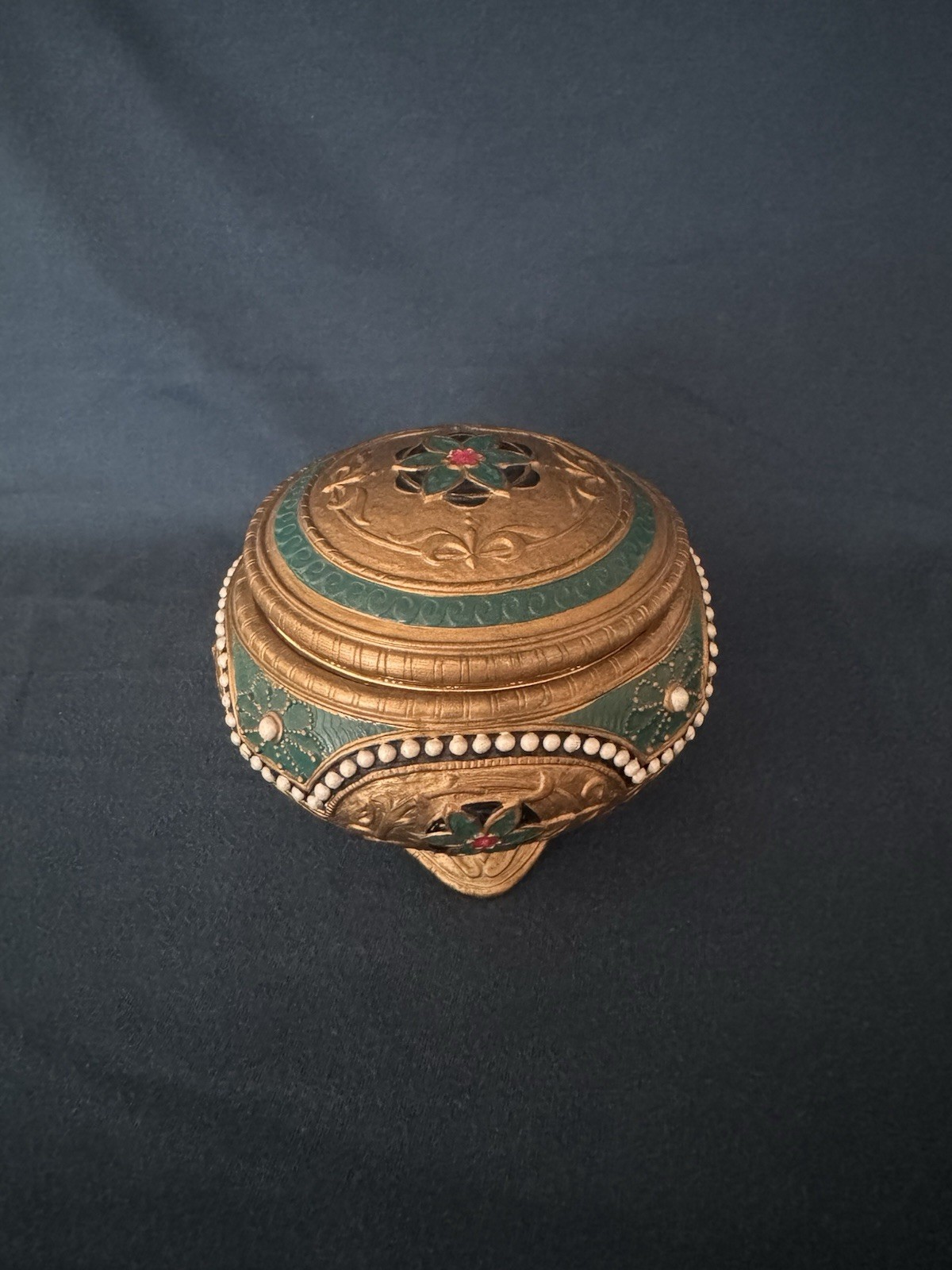 San Francisco Disney 1997 Music Box Anastasia Once Upon a December AS-IS