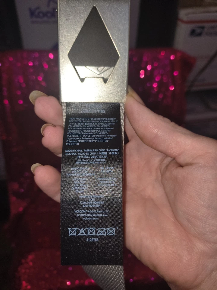 Volcom Circle Web Belt Heather Grey w/ Silver Buckle Adjustable One Size - New - Image 3 of 4