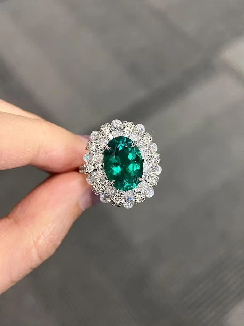 6.00Ct Oval Cut Natural Emerald & Diamond Solid 18K White Gold Anniversary Ring