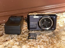 Samsung SL Series SL600 12.2MP Digital Camera W/ Battery : Charger / 8GB Sd Card