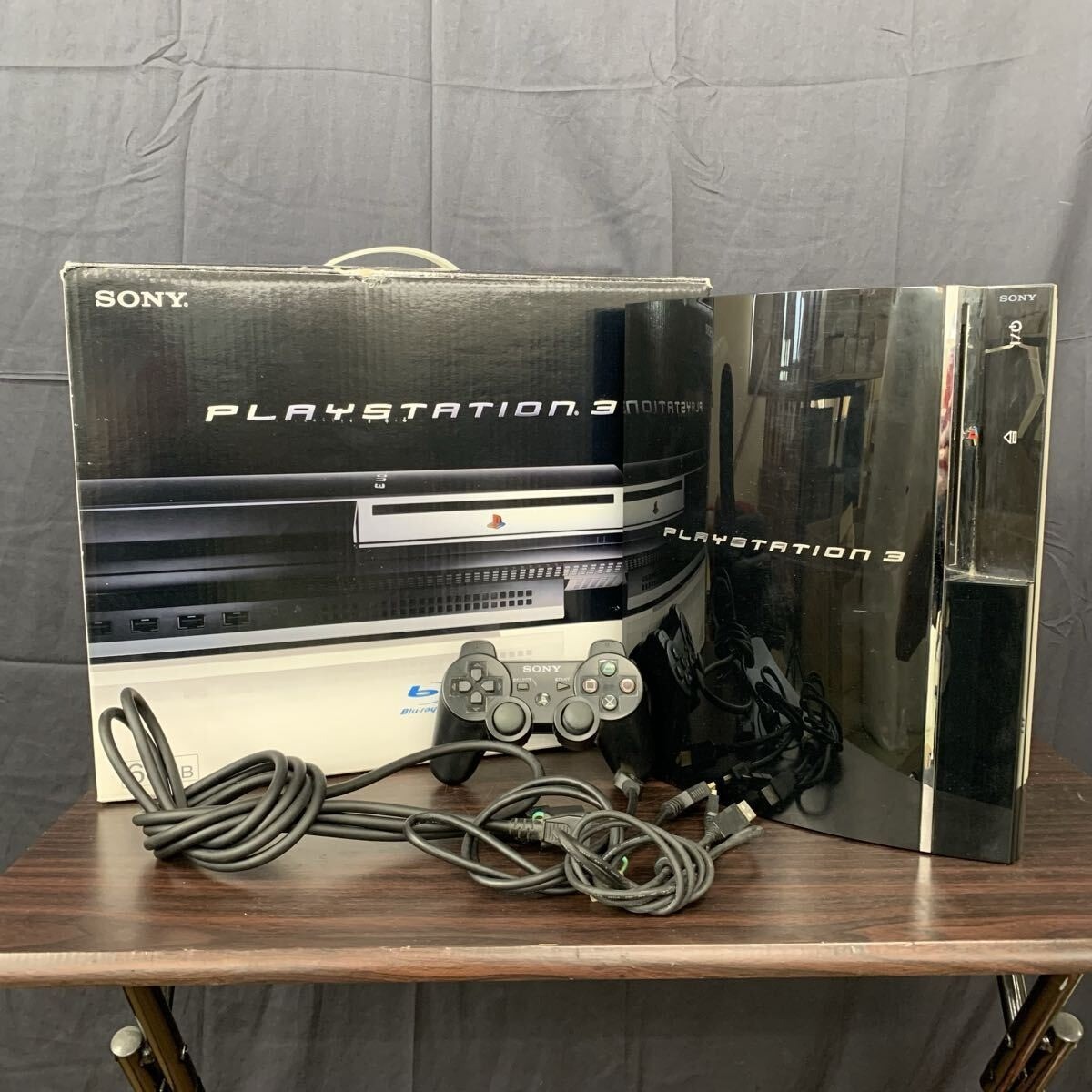 PS3, ps2 , ps1 本体と付属品付き SONY PLAYSTATION 3 PS3 CONSOLE BLACK CECHA00 60GB TEST WORKING OK
