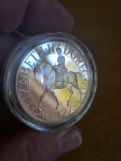 1977 Silver Proof Queens Silver Jubilee Crown Coin. Royal Mint. Encapsulated