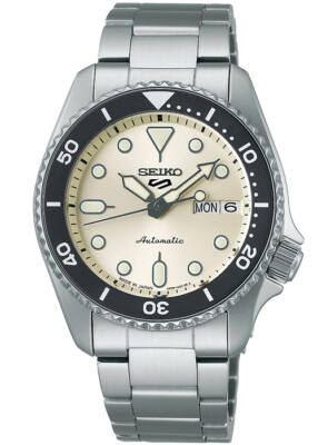 Seiko 5 sports SKX Sports Style SBSA227 Off-white Automatic Seiko 5 sports SKX Sports Style SBSA227 Off-white Automatic