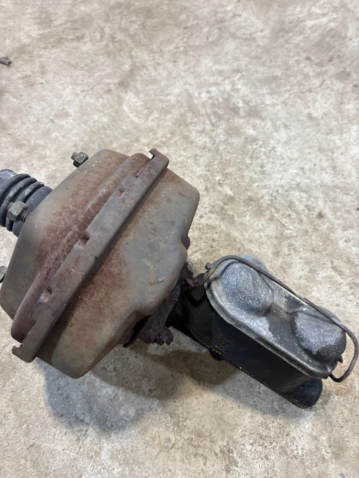 1967 68 69 70 71 72 FORD TRUCK F100 F250 F350 POWER BRAKE BOOSTER MASTER CYLINDE - Image 4 of 4