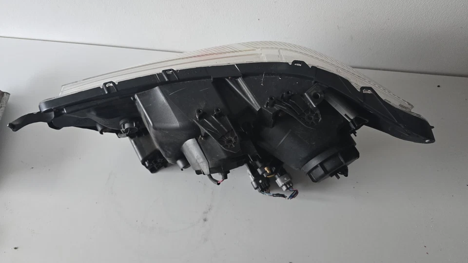 mitsubishi ASX 2010-2015 Headlight Driver side - Image 4 of 4