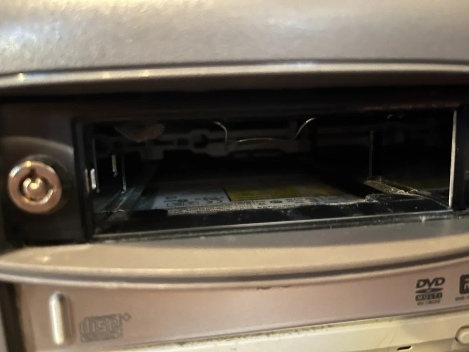 DELL DIMENSION 8300 Intel Pentium 4-3.0 Ghz Computer w/1GB, DVDRW, with UPGRADES - Image 4 of 4