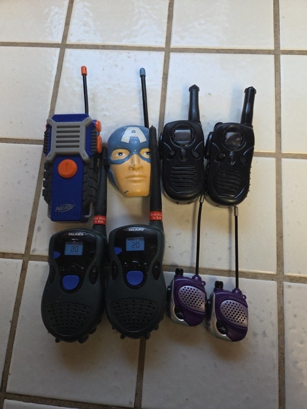 Walkie Tslkies Kids Lot .NOT TESTED