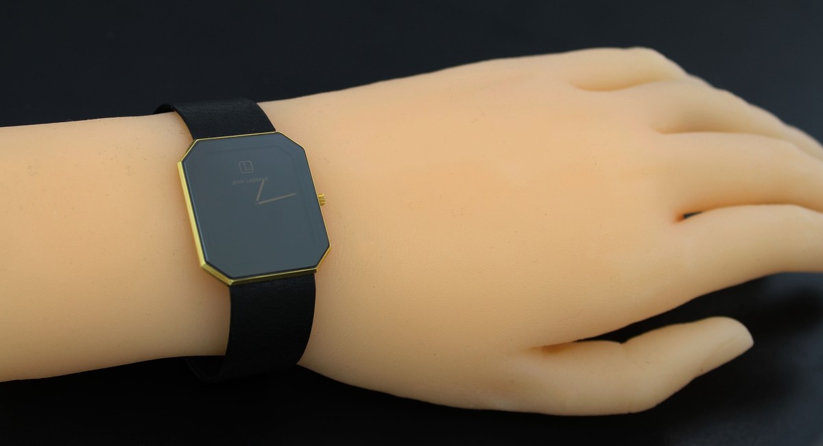 Vintage Jean Lassale 27mm 18k Yellow Gold Octagonal Thin