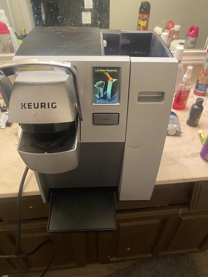 Keurig K150 Single Cup Coffee Maker Good Condition - Image 2 of 2