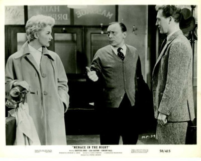 MENACE IN THE NIGHT LISA GASTONI GRIFFITH JONES VINCENT BALL 1958 Press Photo