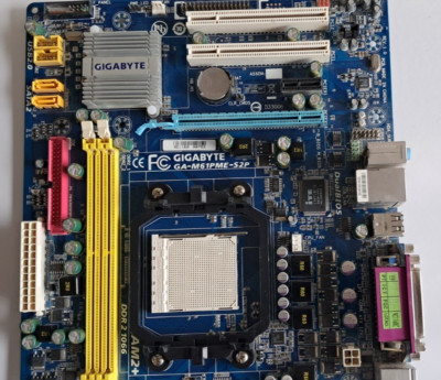 GIGABYABYTE GA-MA61PME-S2P MOTHERBOARD, SUPPORTS AMD PHENOM x4 / ATHLON x2 CPUS 
