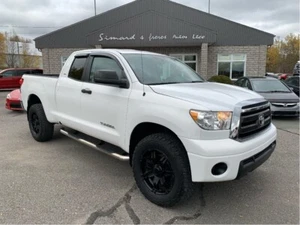 2013 Toyota Tundra SR5 V8 4.6L 4X4 MAGS 20" NOIR 83255KM!